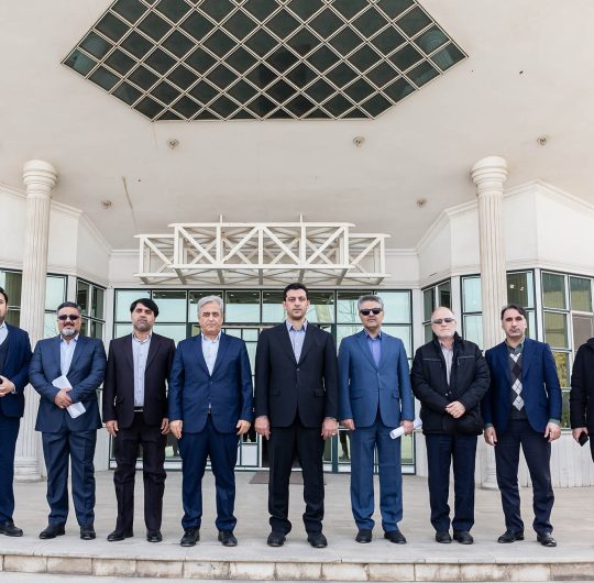 مدیرعامل شرکت برق منطقه ای غرب: پارس ساختار مجموعه ای توانمند و قابل افتخار