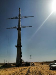 گزارش تصویری از عمليات احداث پروژه “خط انتقال ۴۰۰ کیلوولت دو مداره فولاد فراد – در شهر قروین” به همت همکاران متخصص و تلاشگر شرکت پارس ساختار 📸ارسالی از همکار محترم آقای خانی  💎پارس ساختار نماد تلاش و پویایی