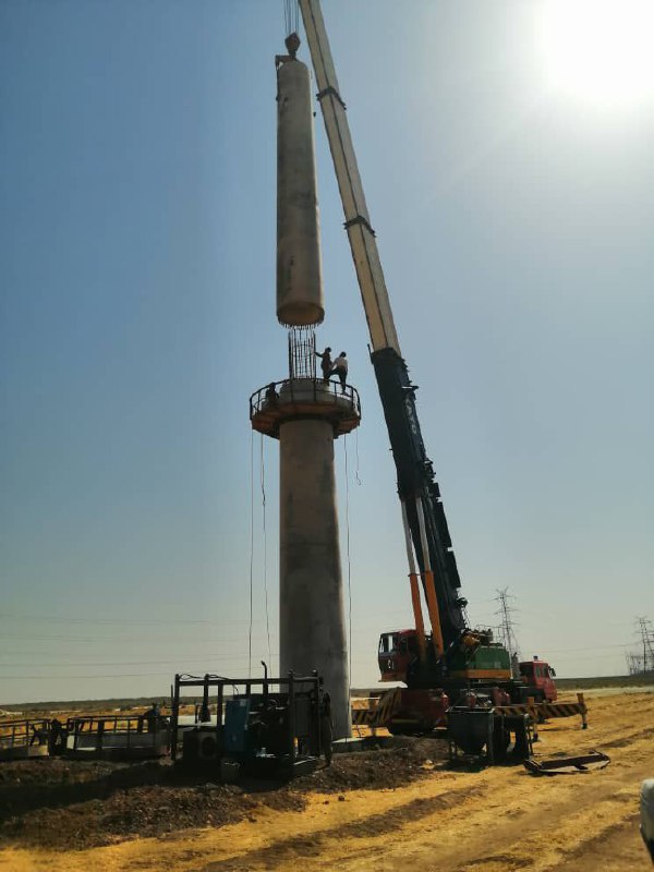 گزارش تصویری از عمليات احداث پروژه “خط انتقال ۴۰۰ کیلوولت دو مداره فولاد فراد – در شهر قروین” به همت همکاران متخصص و تلاشگر شرکت پارس ساختار 📸ارسالی از همکار محترم آقای خانی  💎پارس ساختار نماد تلاش و پویایی