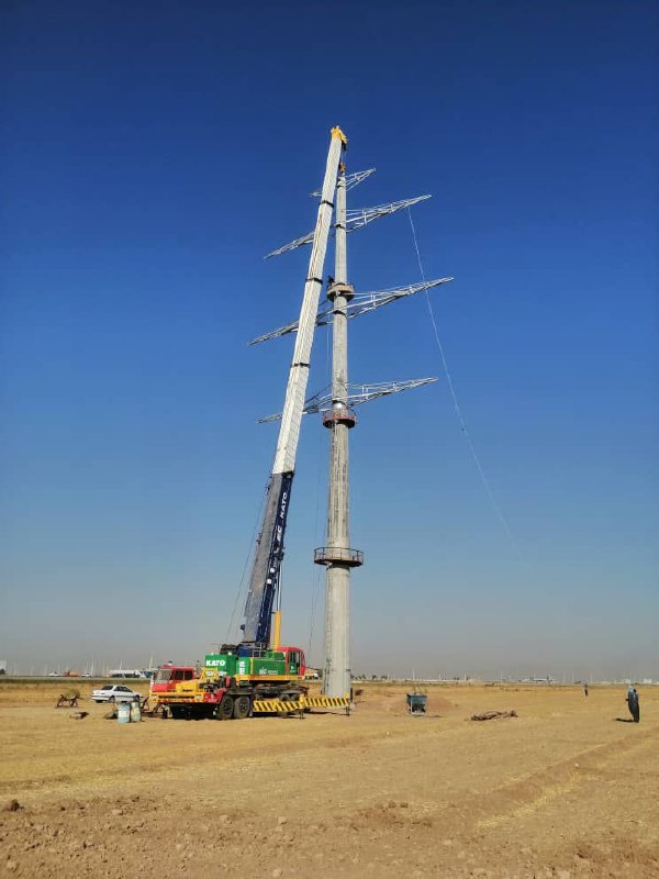 گزارش تصویری از عمليات احداث پروژه “خط انتقال ۴۰۰ کیلوولت دو مداره فولاد فراد – در شهر قروین” به همت همکاران متخصص و تلاشگر شرکت پارس ساختار 📸ارسالی از همکار محترم آقای خانی  💎پارس ساختار نماد تلاش و پویایی