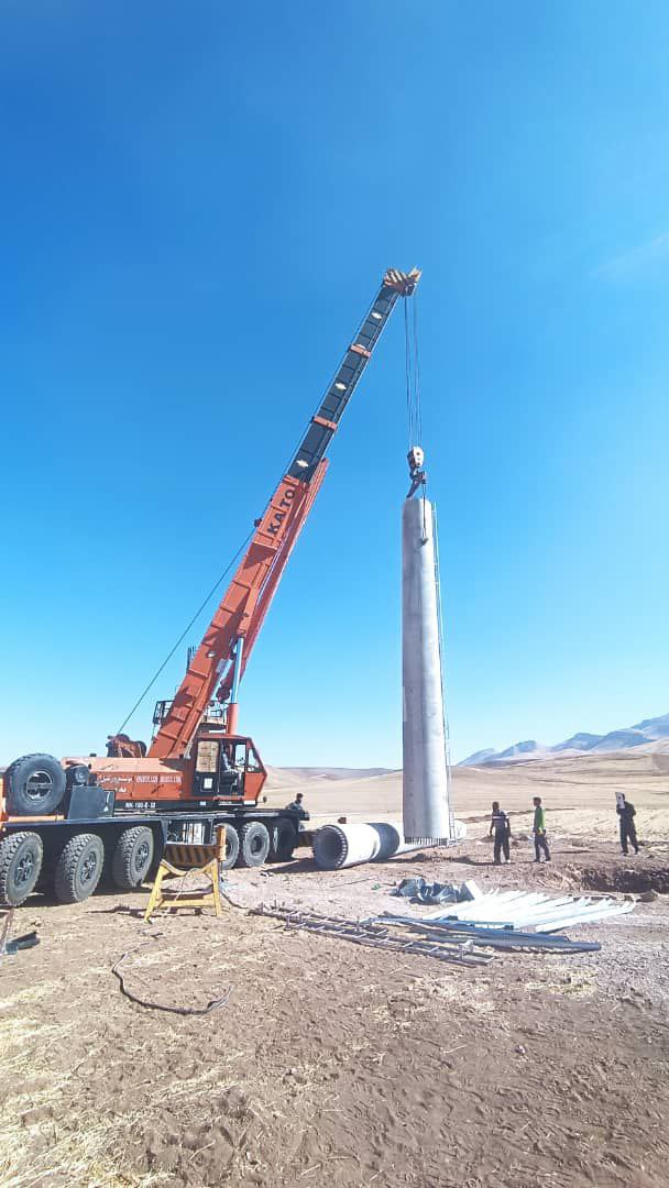 گزارش تصویری از ادامه عمليات احداث پروژه “خط انتقال ۶۳ کیلوولت دومداره حد فاصل پست های شاهد-سر فیروزآباد واقع در  کرمانشاه” به همت همکاران متخصص و تلاشگر شرکت پارس ساختار  📸ارسالی از همکار محترم آقای محسن ربیعی  💎پارس ساختار نماد تلاش و پویایی