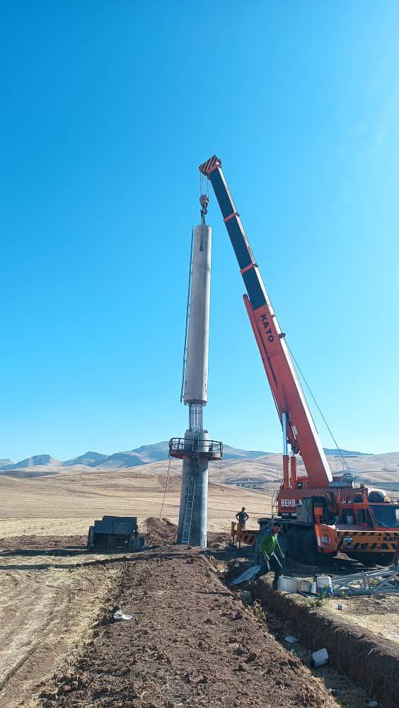 گزارش تصویری از ادامه عمليات احداث پروژه “خط انتقال ۶۳ کیلوولت دومداره حد فاصل پست های شاهد-سر فیروزآباد واقع در  کرمانشاه” به همت همکاران متخصص و تلاشگر شرکت پارس ساختار  📸ارسالی از همکار محترم آقای محسن ربیعی  💎پارس ساختار نماد تلاش و پویایی