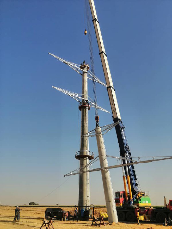 گزارش تصویری از عمليات احداث پروژه “خط انتقال ۴۰۰ کیلوولت دو مداره فولاد فراد – در شهر قروین” به همت همکاران متخصص و تلاشگر شرکت پارس ساختار 📸ارسالی از همکار محترم آقای خانی  💎پارس ساختار نماد تلاش و پویایی