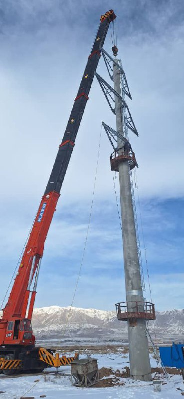 گزارش تصویری از ادامه عمليات احداث پروژه “فونداسيون، تهيه و نصب برج و سيم کشي خط دومداره دوسيمه ۱۳۲ كيلوولت پست آذر به پست بعثت تبریز” به همت همکاران متخصص و تلاشگر شرکت پارس ساختار   💎پارس ساختار نماد تلاش و پویایی