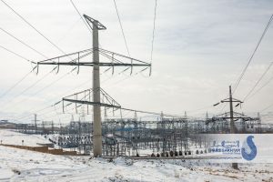 سری دوم گزارش تصویری در یک روز برفی از پروژه ماندگار « ۲۳۰ و ۱۳۲ کیلوولت پست والی تبریز به سردرود»  با استفاده از دکل های تک پایه خود ایستای بتنی پارس ساختار    💎پارس ساختار نماد تلاش و ایستایی