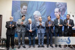 تجلیل از گروه صنعتی پارس ساختار در چهاردهمین کنفرانس مهندسی معدن ایران  در مراسم اختتامیه چهاردهمین کنفرانس مهندسی معدن ایران که در دانشگاه صنعتی تبریز(دانشگاه سهند) با حضور دکتر نواده اباذر مدیر ارشد اجرایی گروه صنعتی پارس ساختار و جمعی از مدیران و اساتید هیئت علمی رشته معدن برگزار شد، از فعالیت های گروه صنعتی پارس ساختار در حوزه معدن و فرآوری مواد معدنی تجلیل به عمل آمد.
