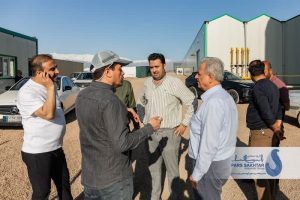 بازدید مهندس اباذر رئیس هیئت عامل گروه صنعتی پارس ساختار از خط انتقال ۱۳۲ کیلوولت احداثی نیروگاه خورشیدی در منطقه آزاد ارس  به همت همکاران تلاشگر شرکت پارس ساختار