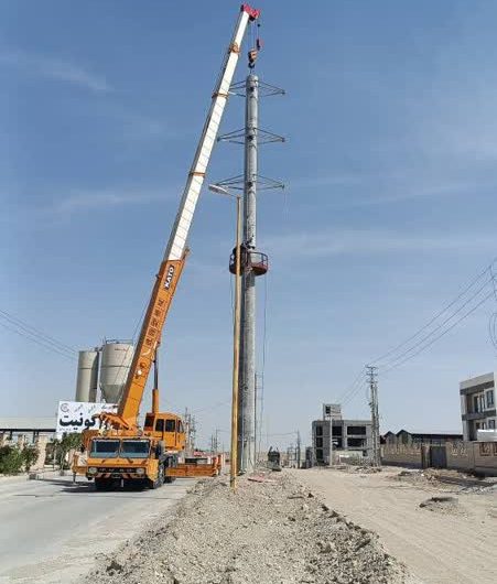 گزارش تصویری از ادامه عمليات احداث پروژه ” خط 63 کیلوولت دومداره نیروگاه خورشیدی شهرک صنعتی شمس آباد تهران به پست شمس آباد 3 ” به همت همکاران متخصص و تلاشگر شرکت پارس ساختار   💎پارس ساختار نماد تلاش و پویایی